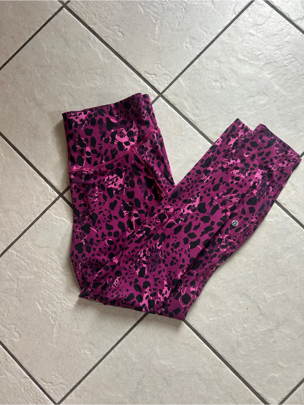 lululemon athletica Girls' Purple and Black Printed Leggings